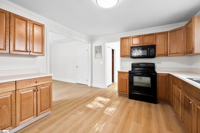 790 John B White Boulevard, Spartanburg, SC 29306