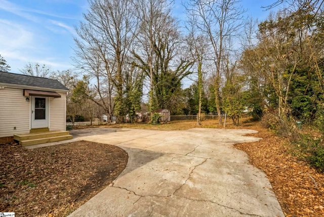 790 John B White Boulevard, Spartanburg, SC 29306