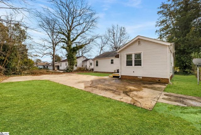 790 John B White Boulevard, Spartanburg, SC 29306