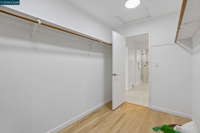 445 Kingsford Dr, Moraga, CA 94556
