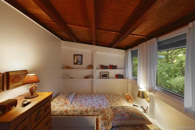 284 Bay Walk, Fire Island Pines, NY 11782