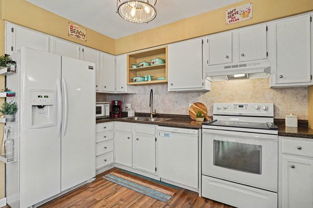 303 Clear Creek Circle, Myrtle Beach, SC 29588