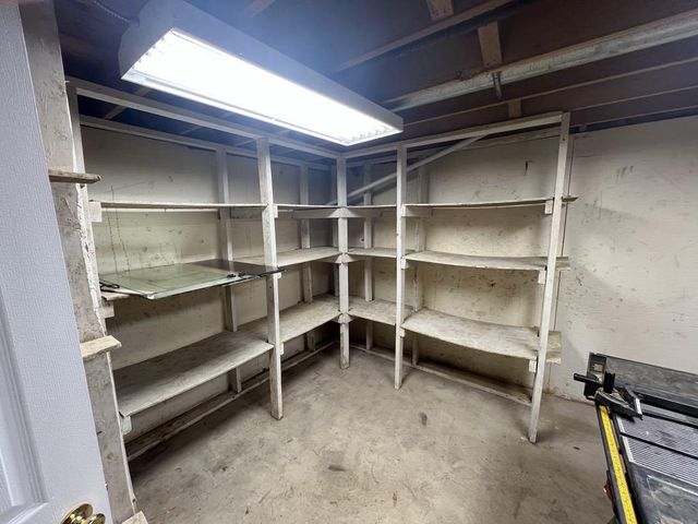 1410 S Arch Street, Janesville, WI 53546