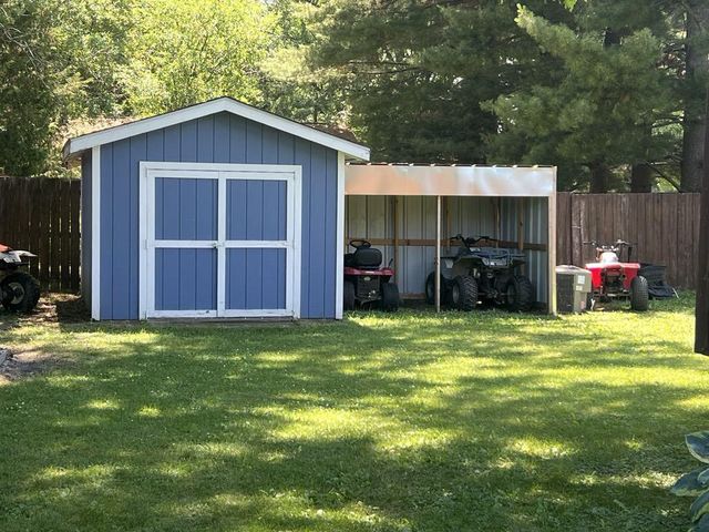 1410 S Arch Street, Janesville, WI 53546