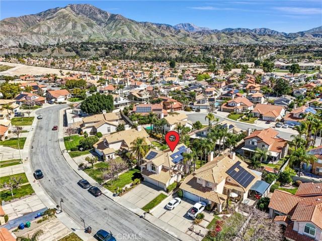 7437 Red Clover Way, Highland, CA 92346