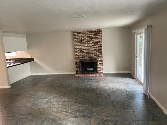 8150 Sunbonnet Dr, Fair Oaks, CA 95628