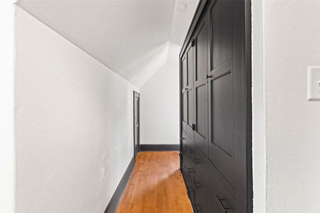 2602 Lincoln Avenue, Des Moines, IA 50310