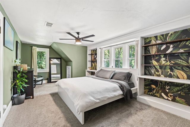 2602 Lincoln Avenue, Des Moines, IA 50310