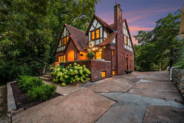 2602 Lincoln Avenue, Des Moines, IA 50310