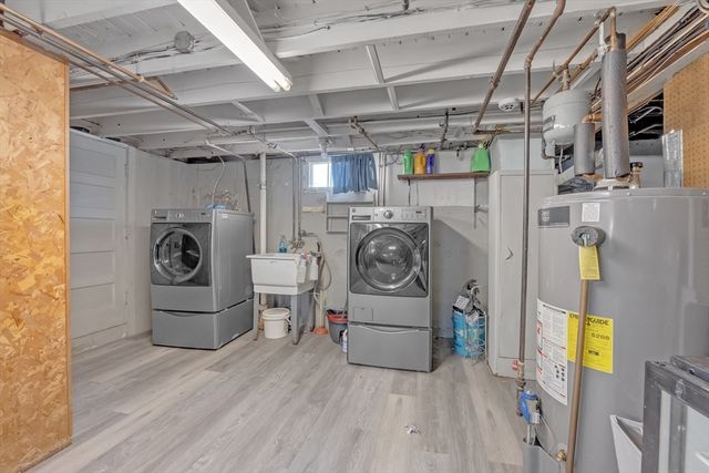 72 Youngs Rd, Lunenburg, MA 01462