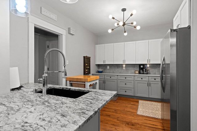 209 OXFORD AVENUE, Green Bay, WI 54303