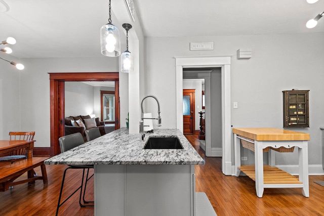 209 OXFORD AVENUE, Green Bay, WI 54303