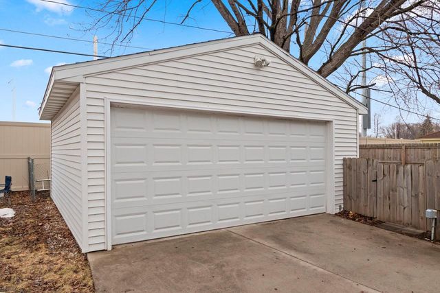 209 OXFORD AVENUE, Green Bay, WI 54303