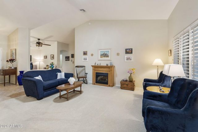 10208 E ELMWOOD Drive, Sun Lakes, AZ 85248