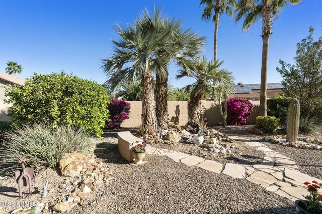 10208 E ELMWOOD Drive, Sun Lakes, AZ 85248