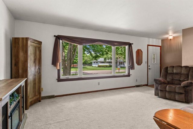 4721 11TH STREET SOUTH, Wisconsin Rapids, WI 54494