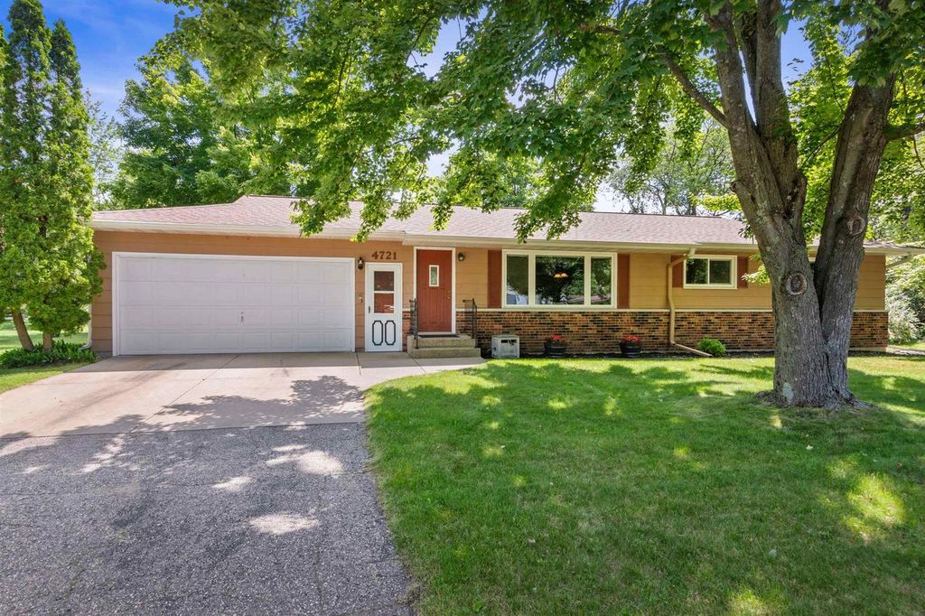 4721 11TH STREET SOUTH, Wisconsin Rapids, WI 54494