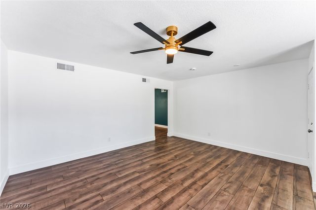 2740 Searles Avenue, Las Vegas, NV 89101