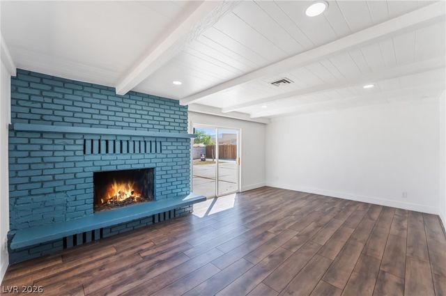 2740 Searles Avenue, Las Vegas, NV 89101