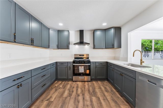 2740 Searles Avenue, Las Vegas, NV 89101