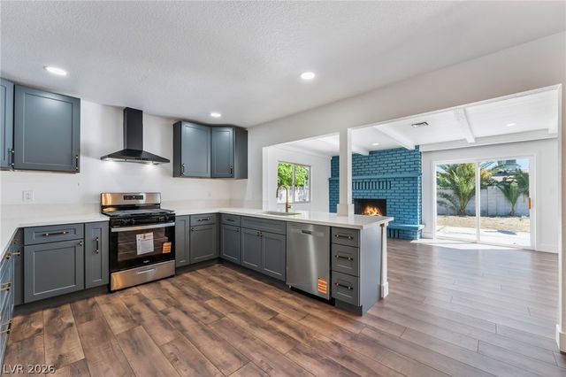 2740 Searles Avenue, Las Vegas, NV 89101