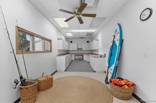 6628 Longworth Drive, Waterford, MI 48329