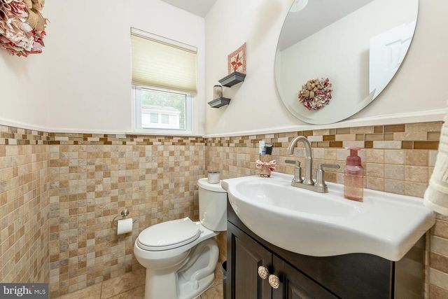117 CENTRAL AVE, Woodbury Heights, NJ 08097