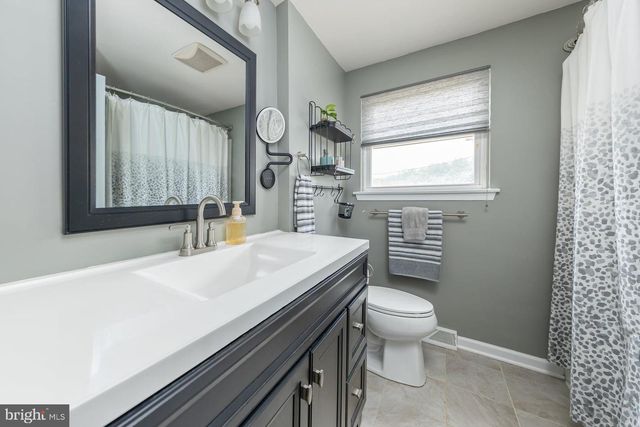117 CENTRAL AVE, Woodbury Heights, NJ 08097