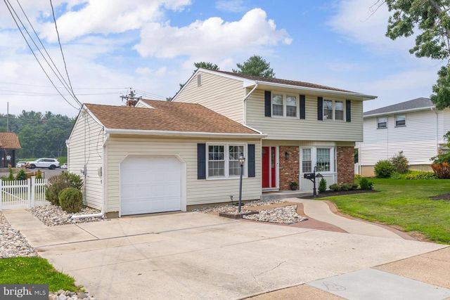 117 CENTRAL AVE, Woodbury Heights, NJ 08097