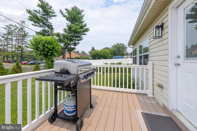 117 CENTRAL AVE, Woodbury Heights, NJ 08097
