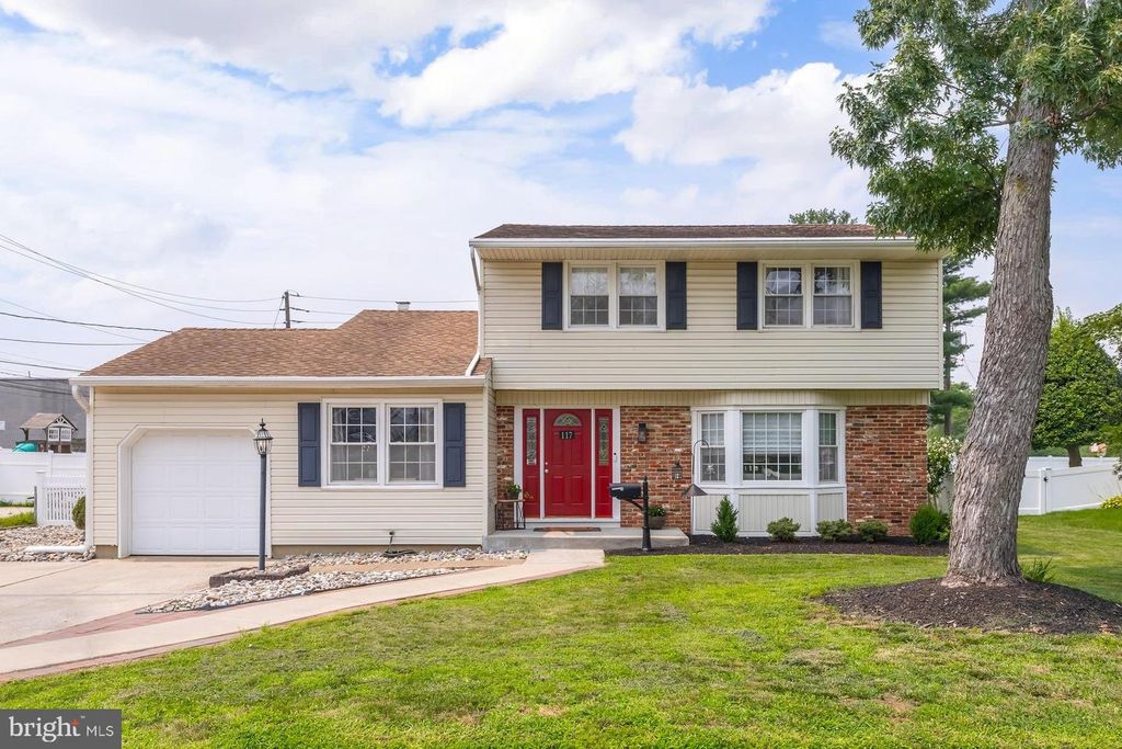 117 CENTRAL AVE, Woodbury Heights, NJ 08097