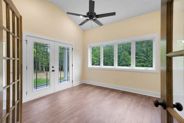 80 Mountain Laurel Lane, Monteagle, TN 37356