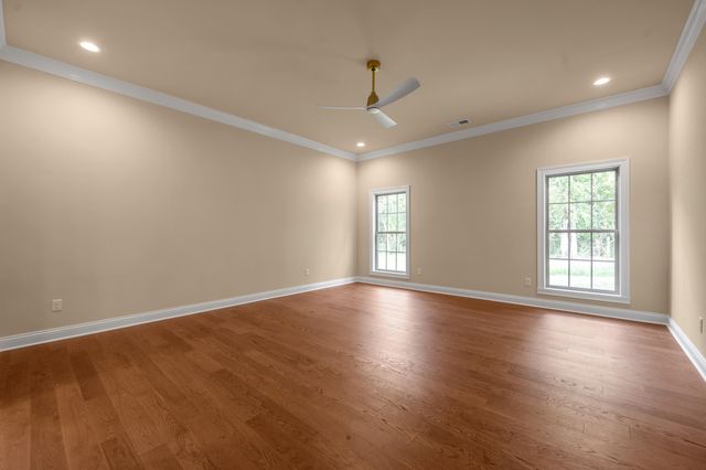 380 Weston Park, Lexington, KY 40515