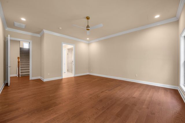 380 Weston Park, Lexington, KY 40515