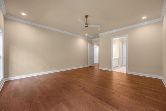 380 Weston Park, Lexington, KY 40515