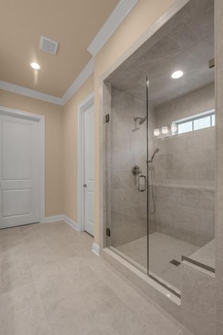 380 Weston Park, Lexington, KY 40515