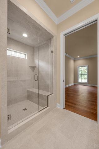 380 Weston Park, Lexington, KY 40515