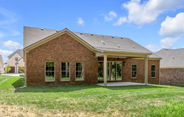 380 Weston Park, Lexington, KY 40515