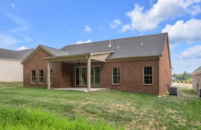 380 Weston Park, Lexington, KY 40515