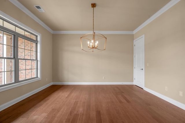 380 Weston Park, Lexington, KY 40515