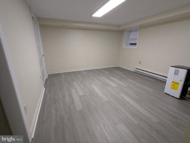 21 STEINWAY AVE, Ewing, NJ 08618