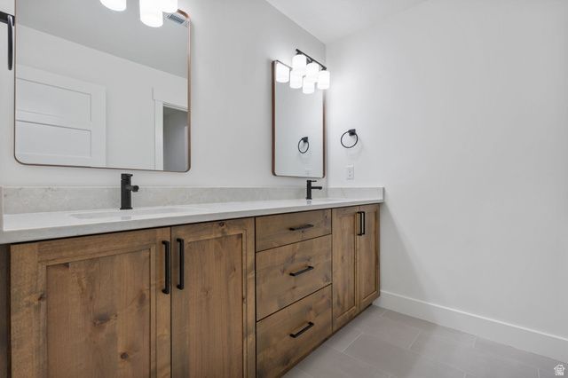 692 E MOUNTAIN RD., North Ogden, UT 84414