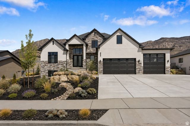 692 E MOUNTAIN RD., North Ogden, UT 84414