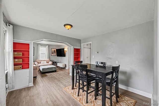 9268 Marlowe Avenue, Plymouth, MI 48170