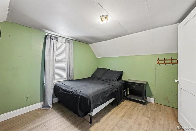 9268 Marlowe Avenue, Plymouth, MI 48170
