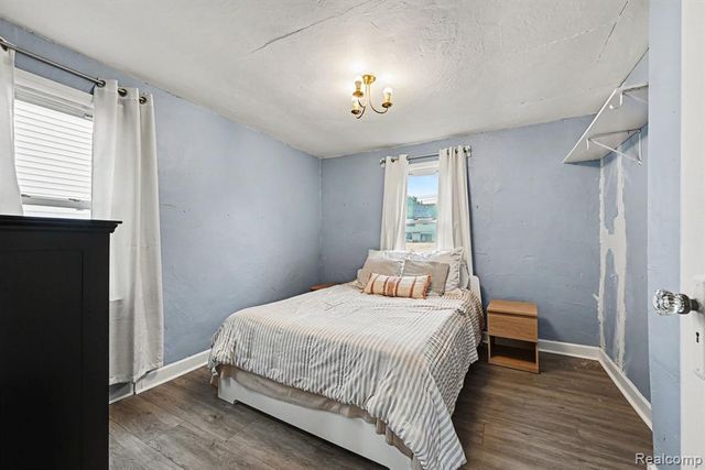 9268 Marlowe Avenue, Plymouth, MI 48170