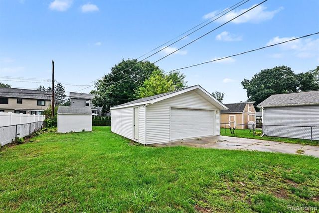9268 Marlowe Avenue, Plymouth, MI 48170