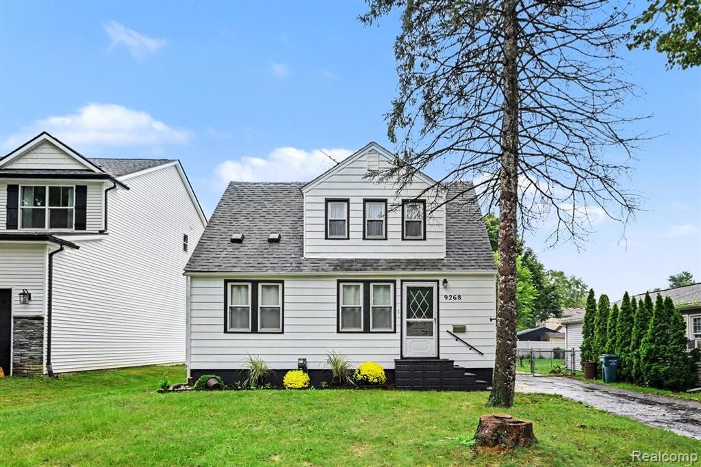 9268 Marlowe Avenue, Plymouth, MI 48170