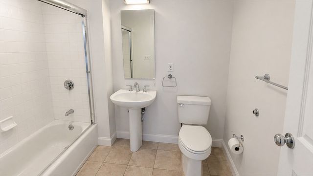 1597 Washington St 601, Boston, MA 02118