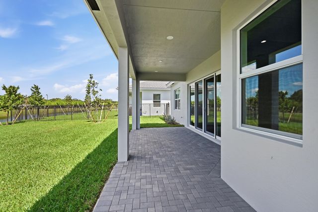 13955 Spruce Pine Drive, Westlake, FL 33470